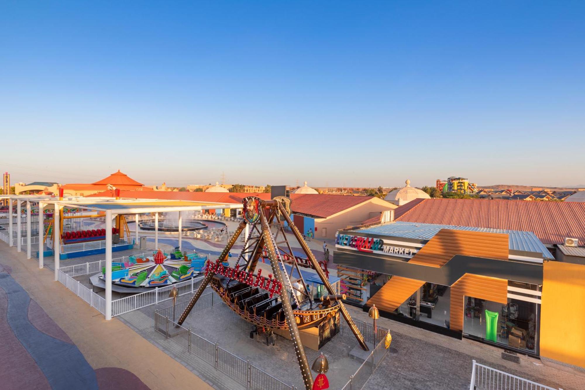 Ośrodek wypoczynkowy Neverland - Pickalbatros 5*